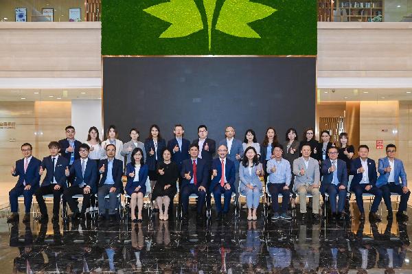 同心聚力，上澤齊輝 | 上藥控股與澤璟制藥舉行戰(zhàn)略合作簽約儀式